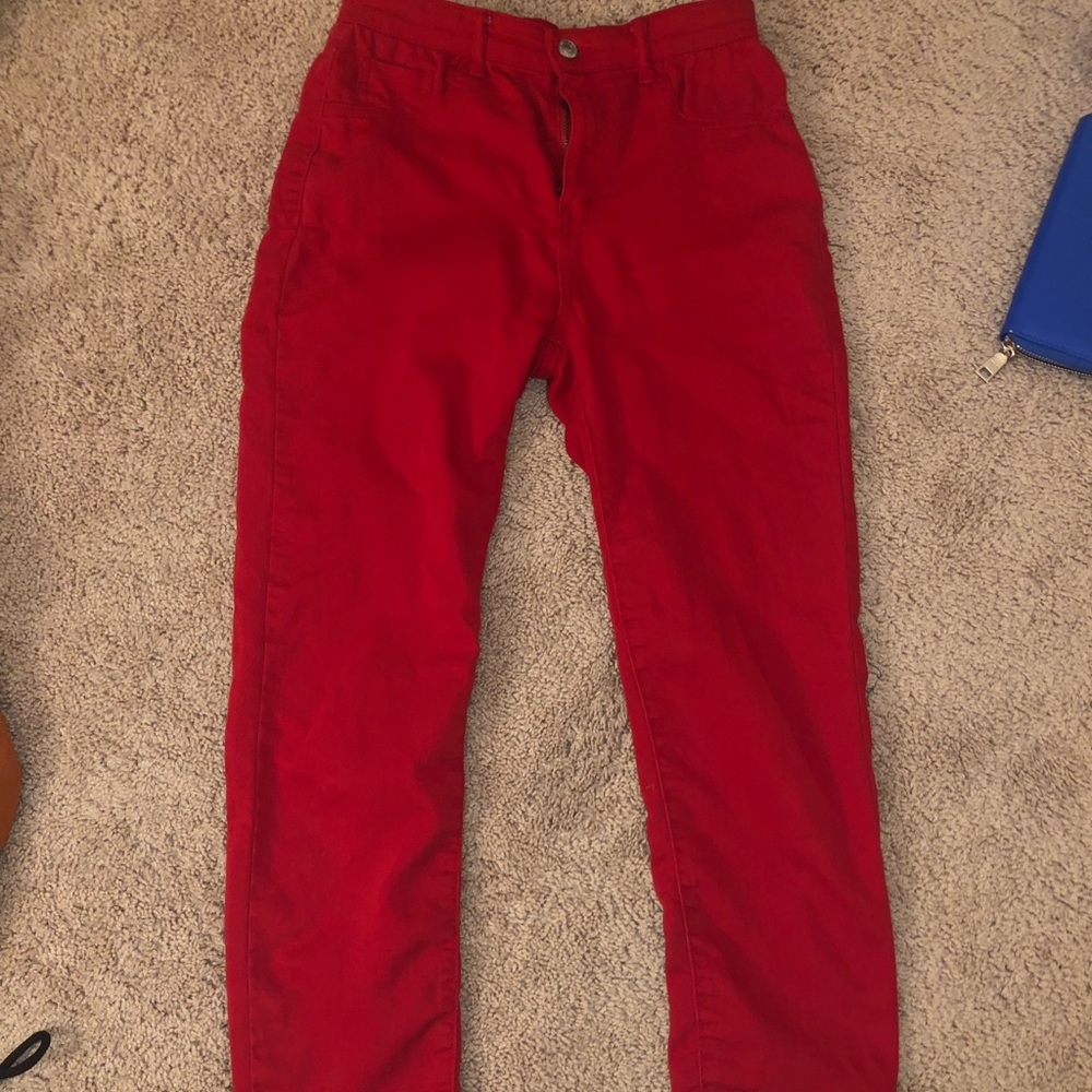 Red jeans - loose fitting
